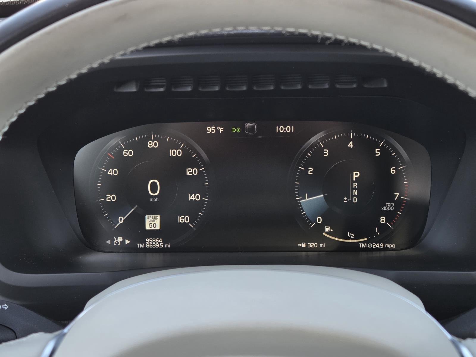 Used 2020  Volvo Inscription image 19