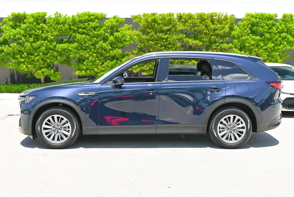 Certified Used 2025 Blue Mazda 3.3 Turbo Preferred image 7
