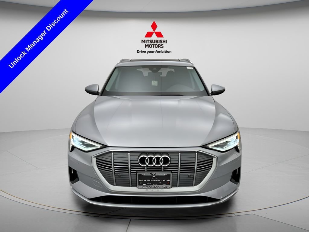 Used 2022 Audi e-tron Premium with VIN WA1AAAGE8NB020561 for sale in Des Plaines, IL