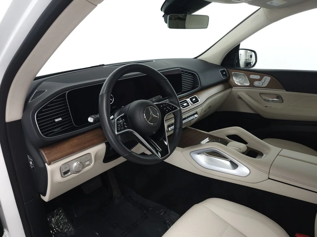 Certified Used 2026 Polar White Mercedes-Benz GLE 350 image 9