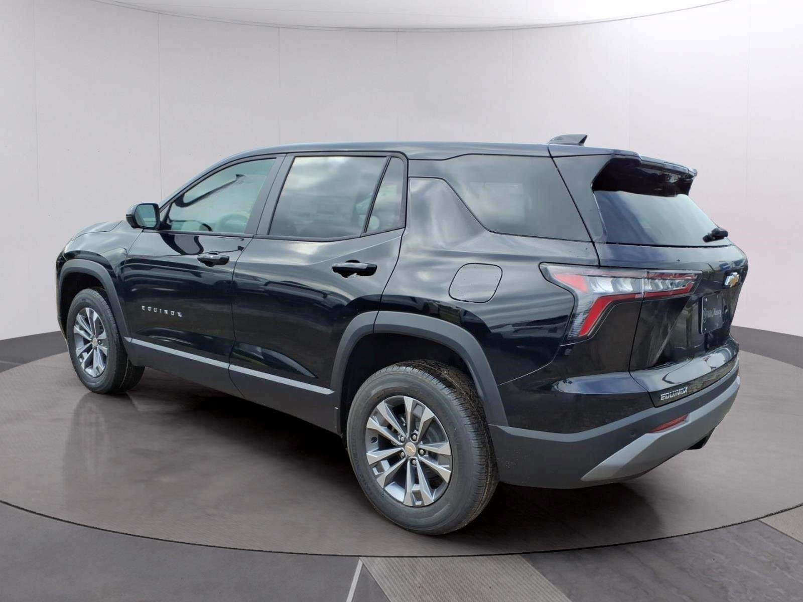 New 2026 Mosaic Black Metallic Chevrolet LT image 3