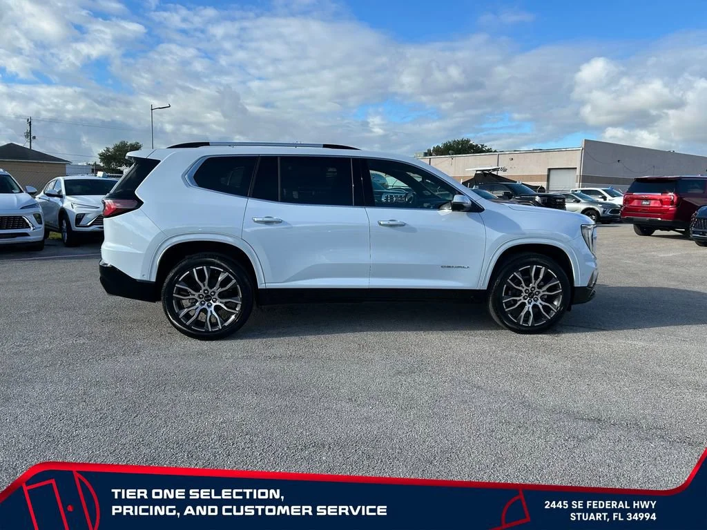 New 2026 Glacier White Tricoat GMC Denali Ultimate image 4