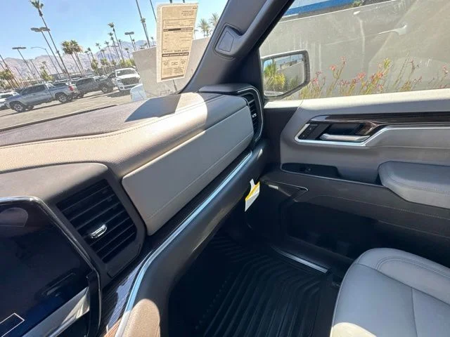 New 2026 White Chevrolet RST image 29