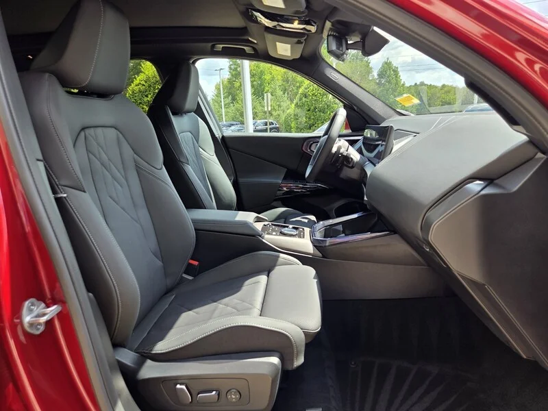 Used 2026 Red Metallic BMW 30 XDRIVE SPORTS ACTIVITY VEHICLE image 23