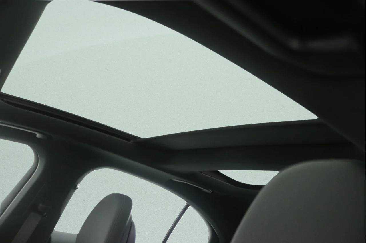 New 2026 Polar White Mercedes-Benz E 350 image 8