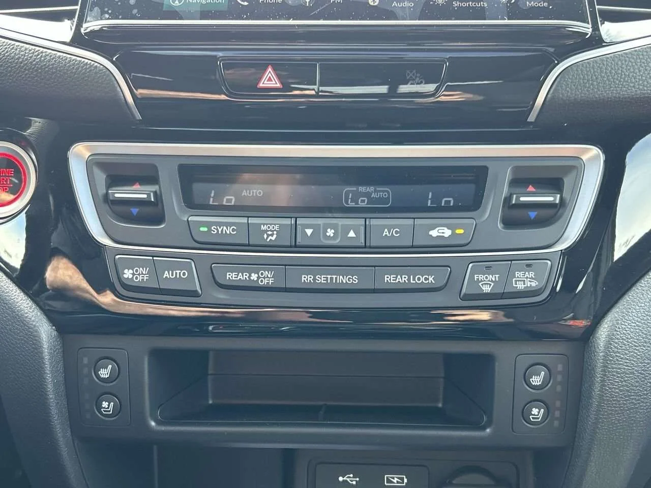 Certified Used 2025 Crystal Black Pearl Honda Black Edition AWD Certified Pre-Owned   No Acciden image 27