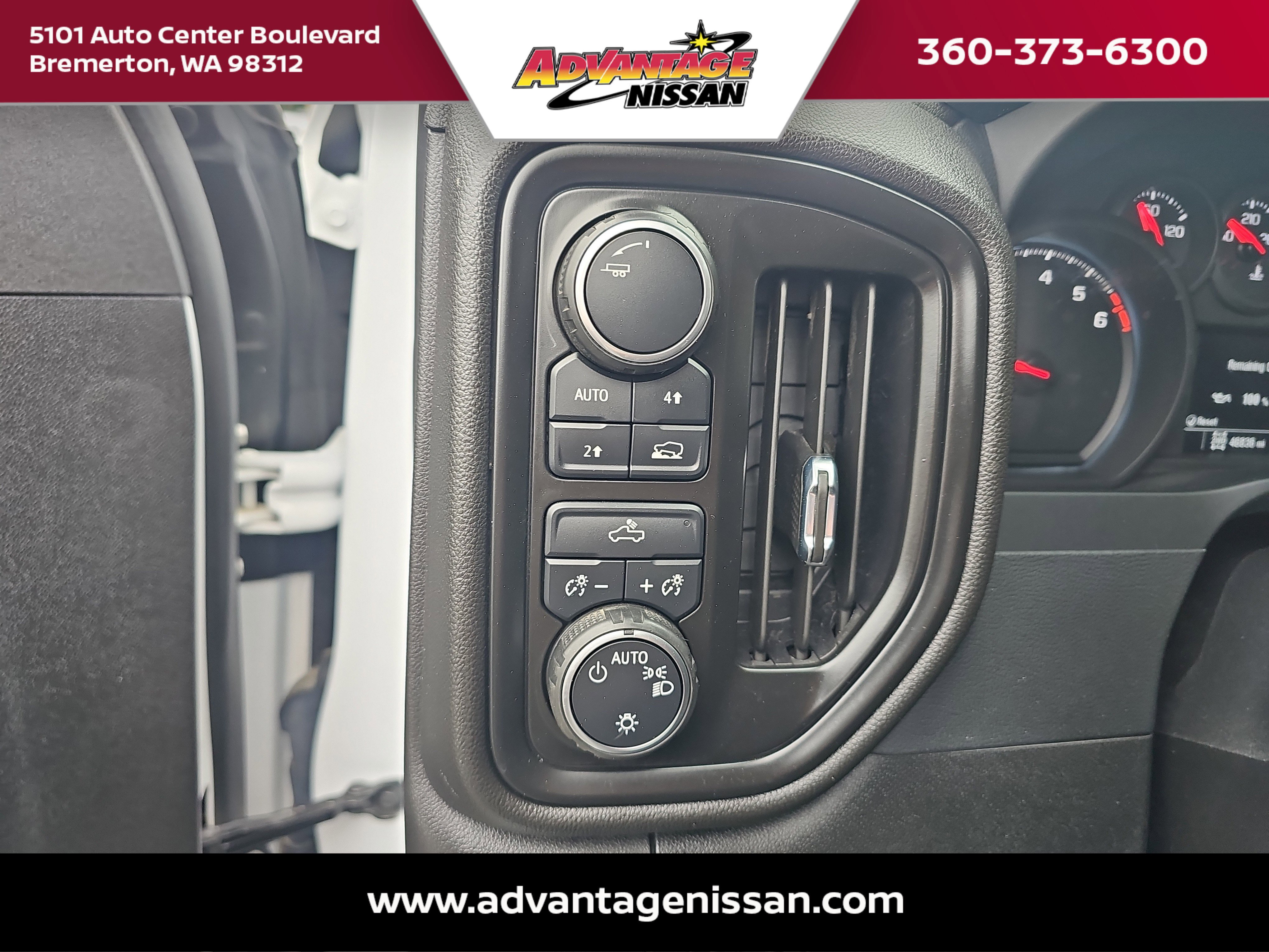 Used 2023 Summit White Chevrolet Custom image 10