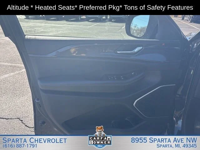 2022 Jeep Grand Cherokee Altitude - Photo 9