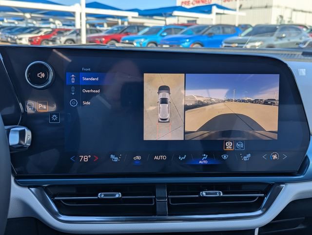 New 2026 Summit White Chevrolet LT image 21