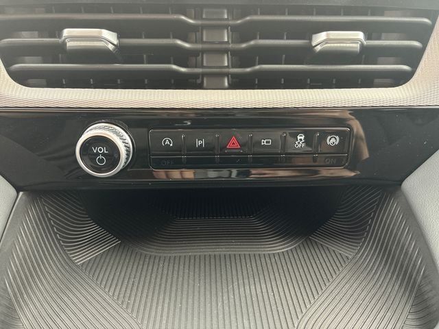 New 2026 Vapor Blue Metallic Ford Active image 29