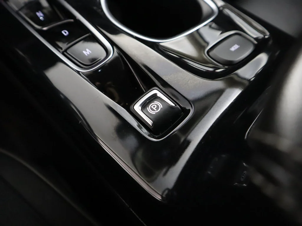 Used 2023 Cinnabar Metallic Buick Avenir image 62