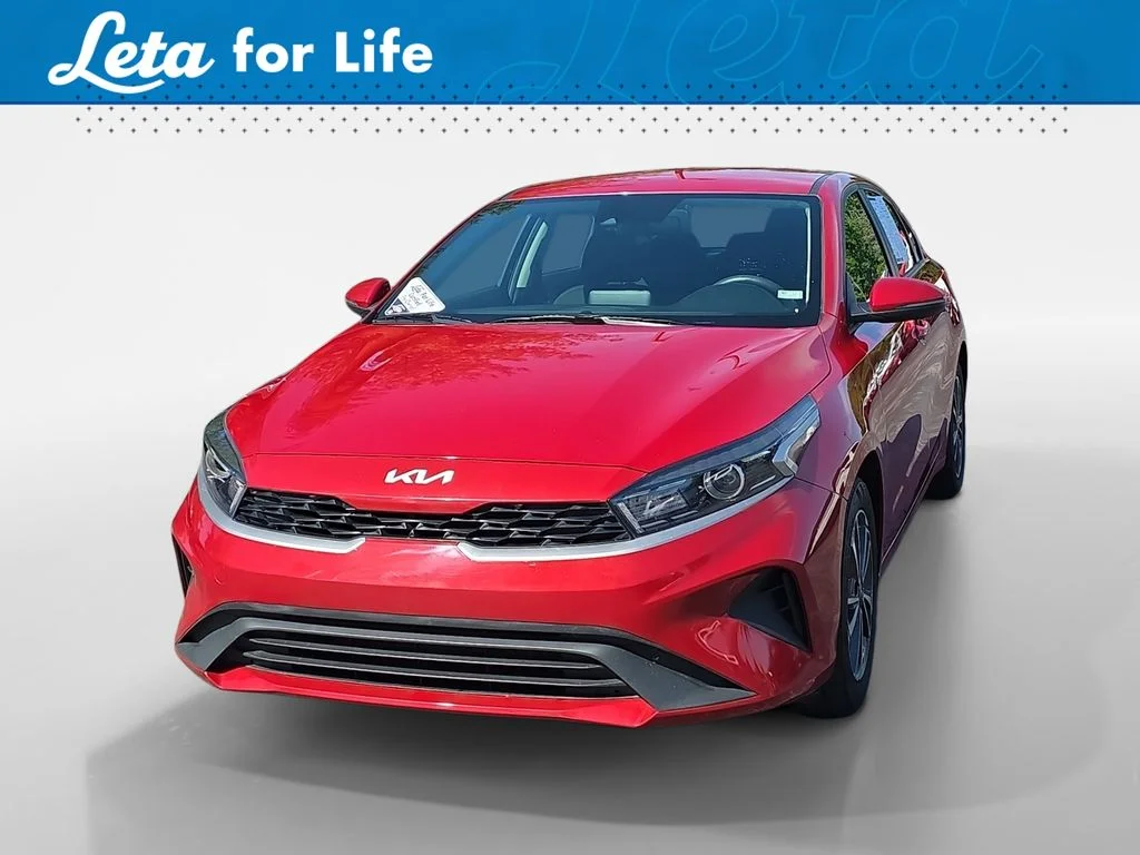 2023 Kia Forte LXS AT's photo