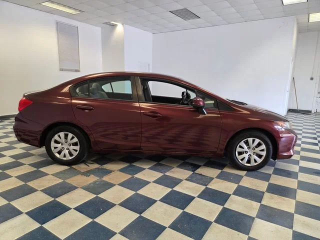 Used 2012  Honda LX image 8