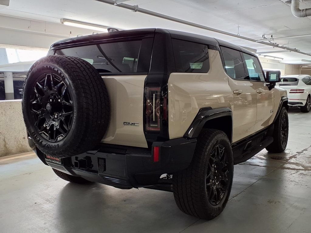 2026 GMC HUMMER EV 2X - Photo 8