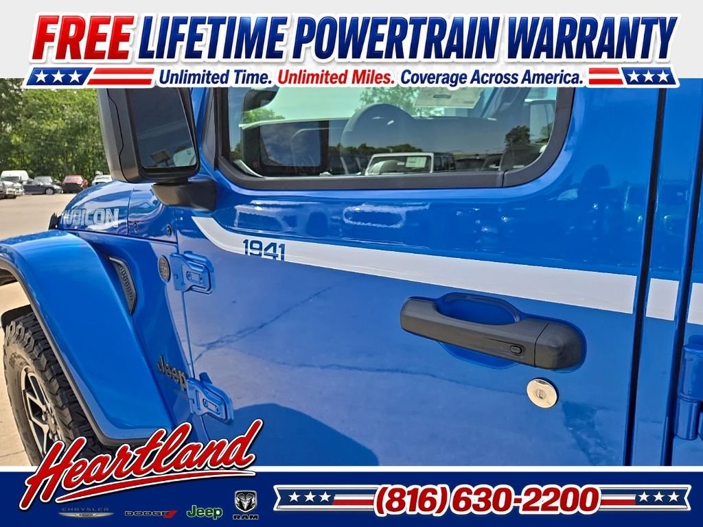 New 2026 Hydro Blue Pearl-Coat Exterior Paint Jeep Rubicon image 31
