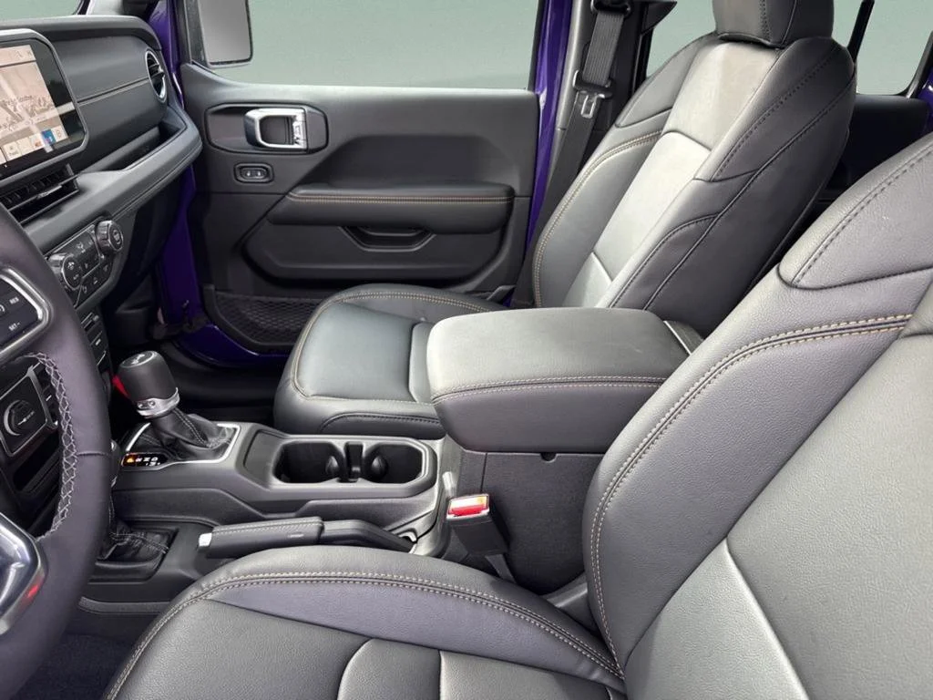 New 2026 Reign Exterior Paint Jeep Sahara image 19