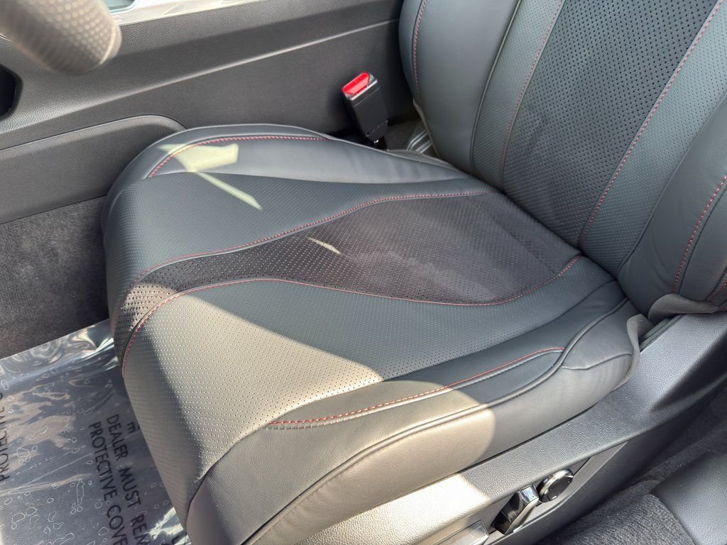 2025 Acura TLX A-Spec Package - Photo 19