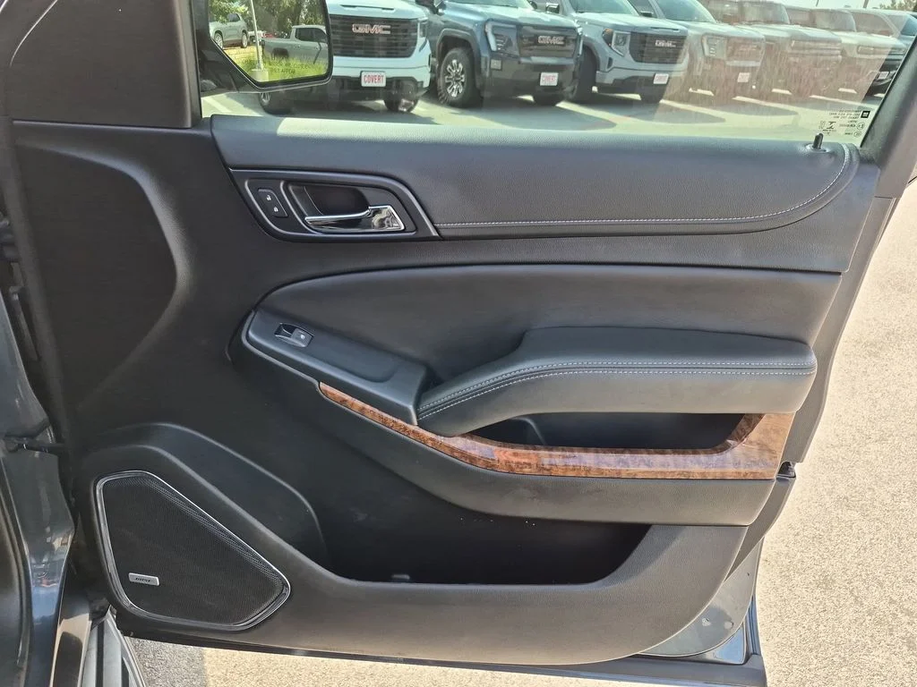 Used 2019 Gray Chevrolet Premier image 41