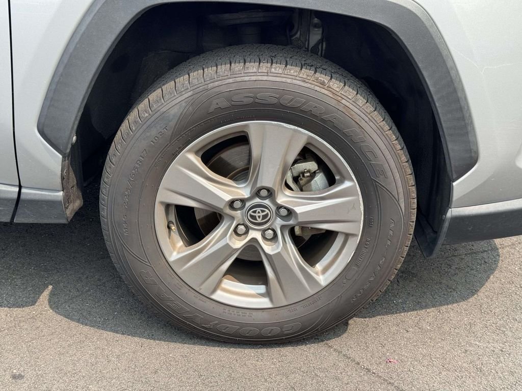 Used 2024 Silver Toyota XLE image 26