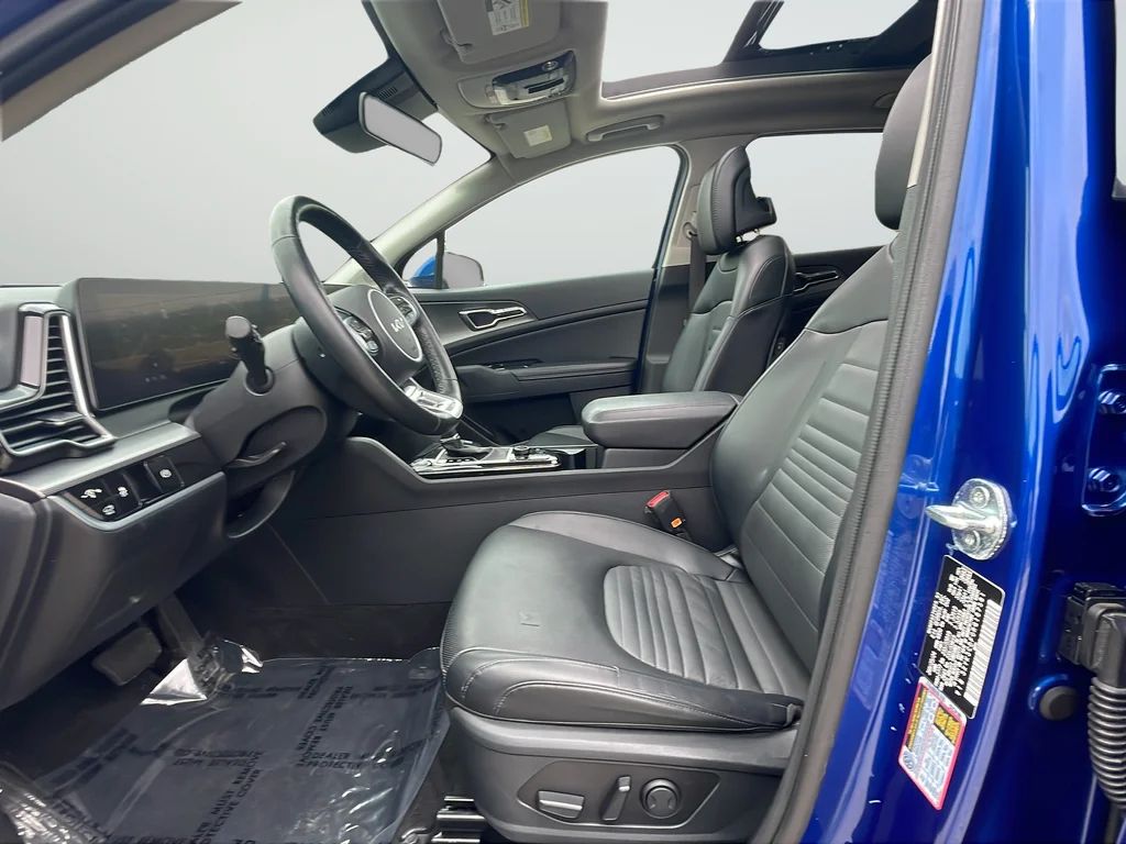 Used 2024 Blue Kia SX-Prestige image 10