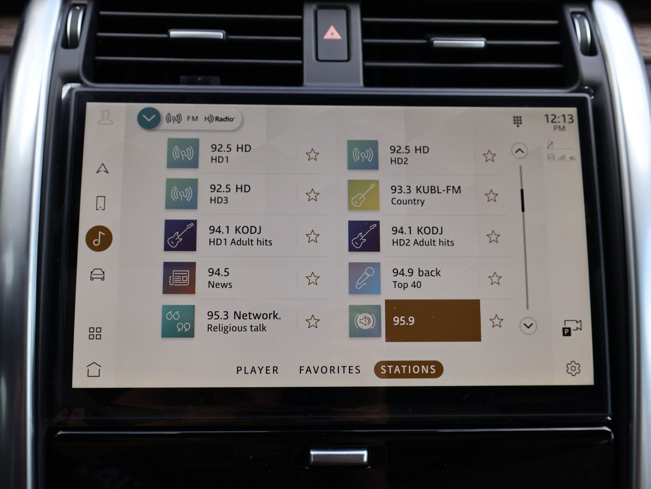 New 2026 Eiger Grey LAND ROVER Dynamic SE image 13