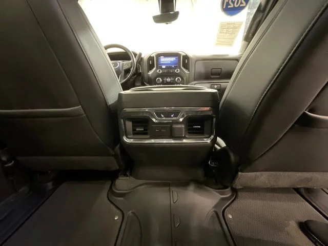 Used 2021 Red GMC AT4 image 26