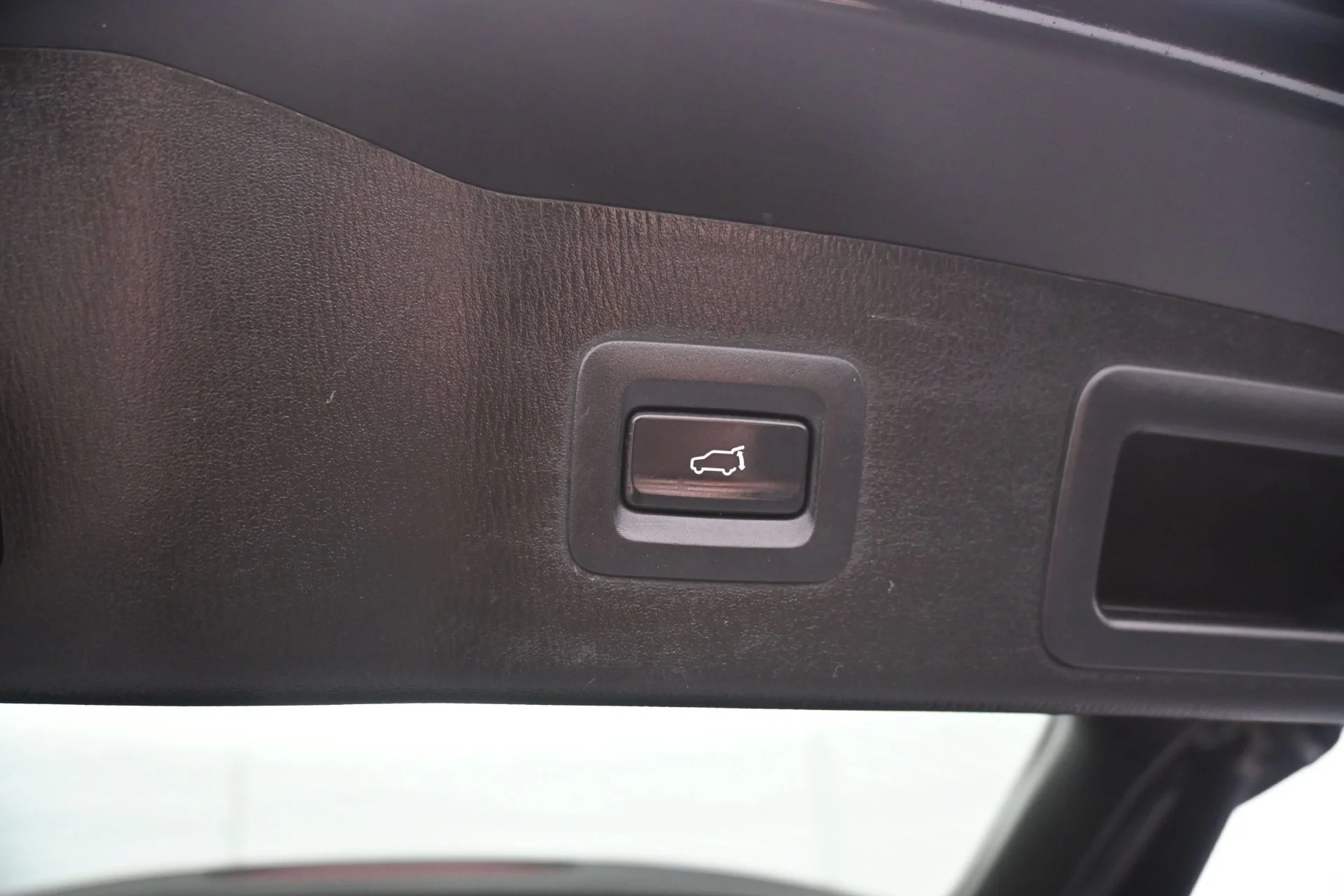 Used 2017 Jet Black Mica Mazda Grand Touring image 16
