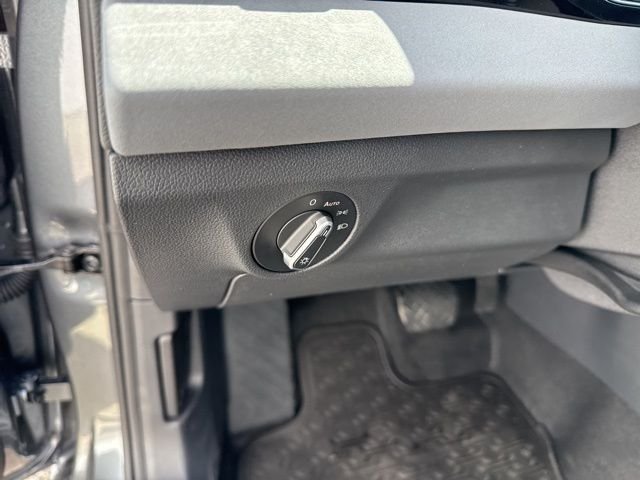 New 2026 Platinum Gray Volkswagen 1.5T SE image 26