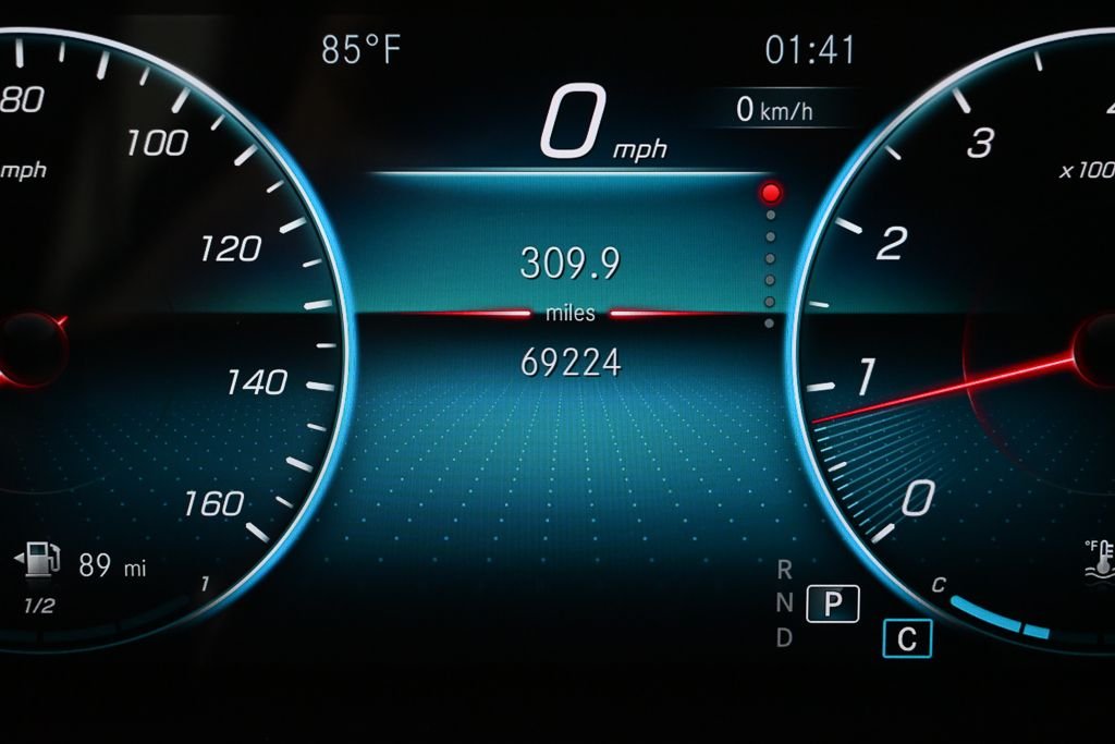 Used 2022 Black Mercedes-Benz CLA 250 image 12