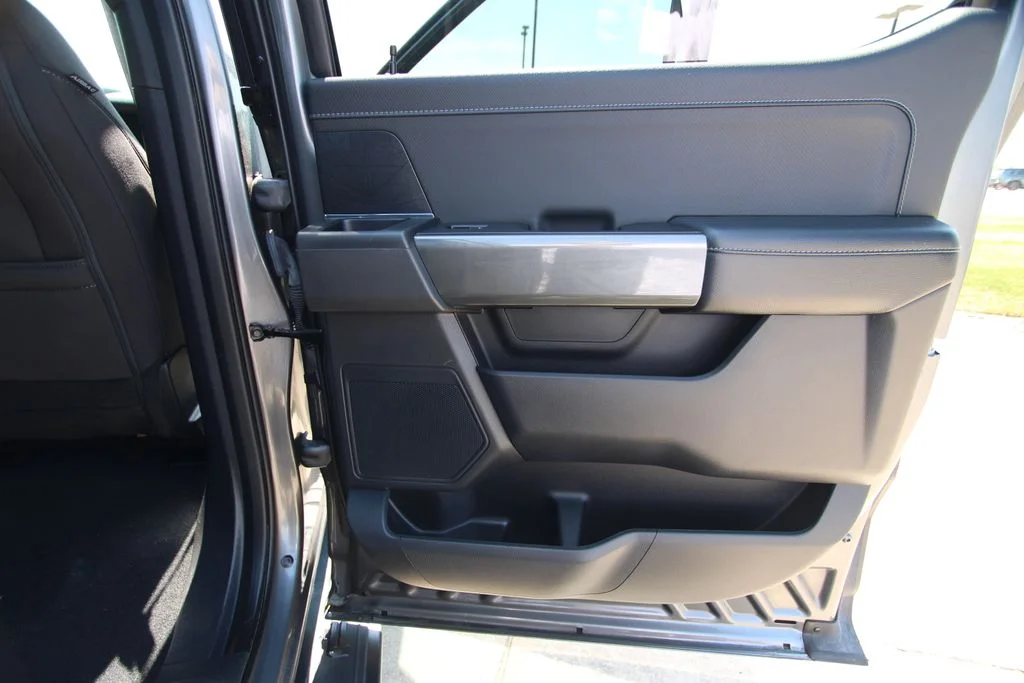 Used 2023  Ford XLT image 43