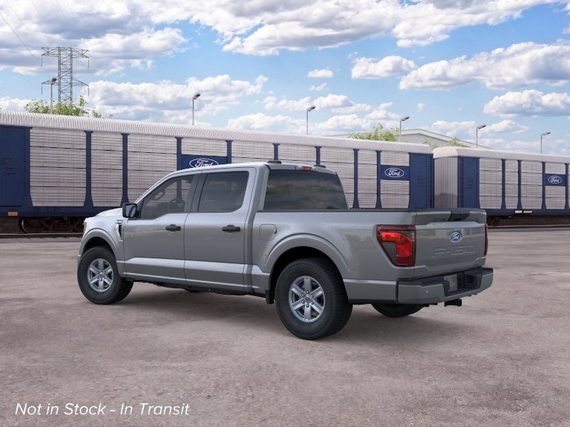 New 2026 Carbonized Gray Metallic Ford XLT image 4