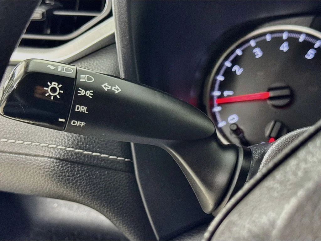Used 2022 Midnight Black Metallic Toyota LE image 13