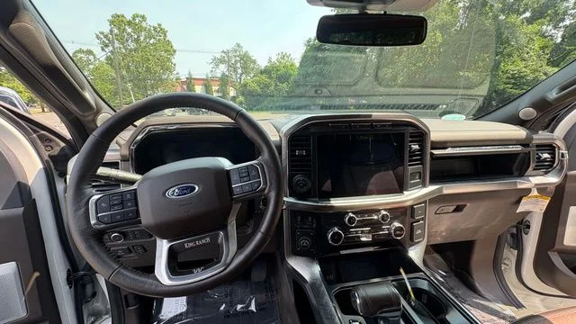 Certified Used 2022 Brown Ford King Ranch image 28