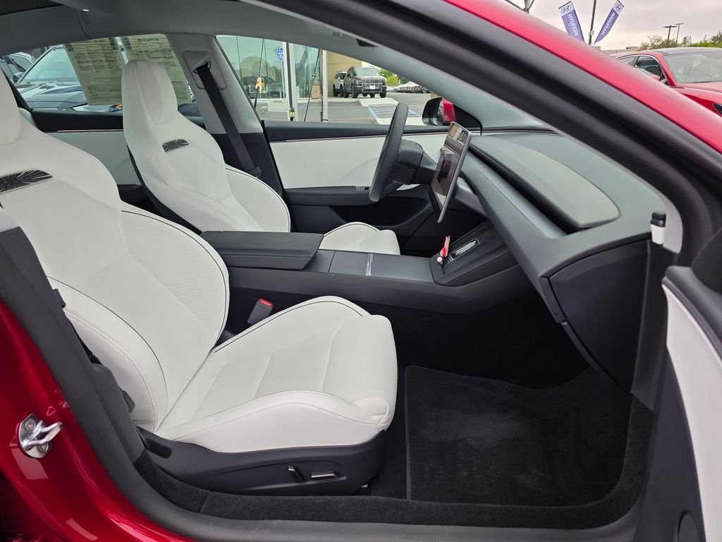 Used 2026  Tesla Performance image 10