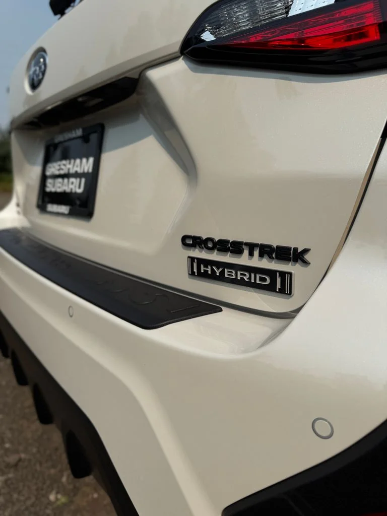 New 2026 CRYSTAL WHITE PEARL Subaru Limited Hybrid image 57