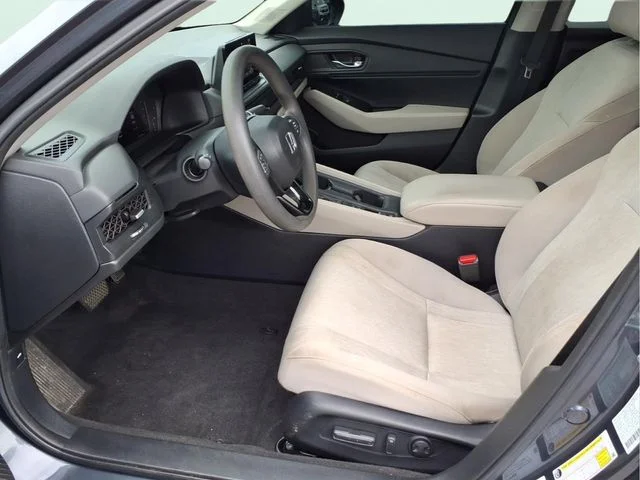 Used 2023 Gray Honda EX image 19