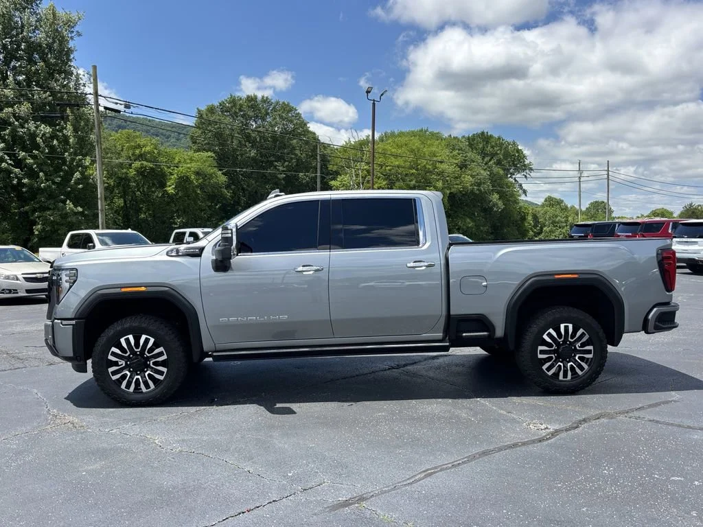 Used 2024 Sterling Metallic GMC Denali Ultimate image 6