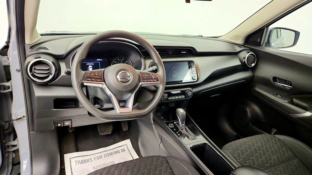 Used 2021 Boulder Gray Pearl Nissan SV FWD image 12