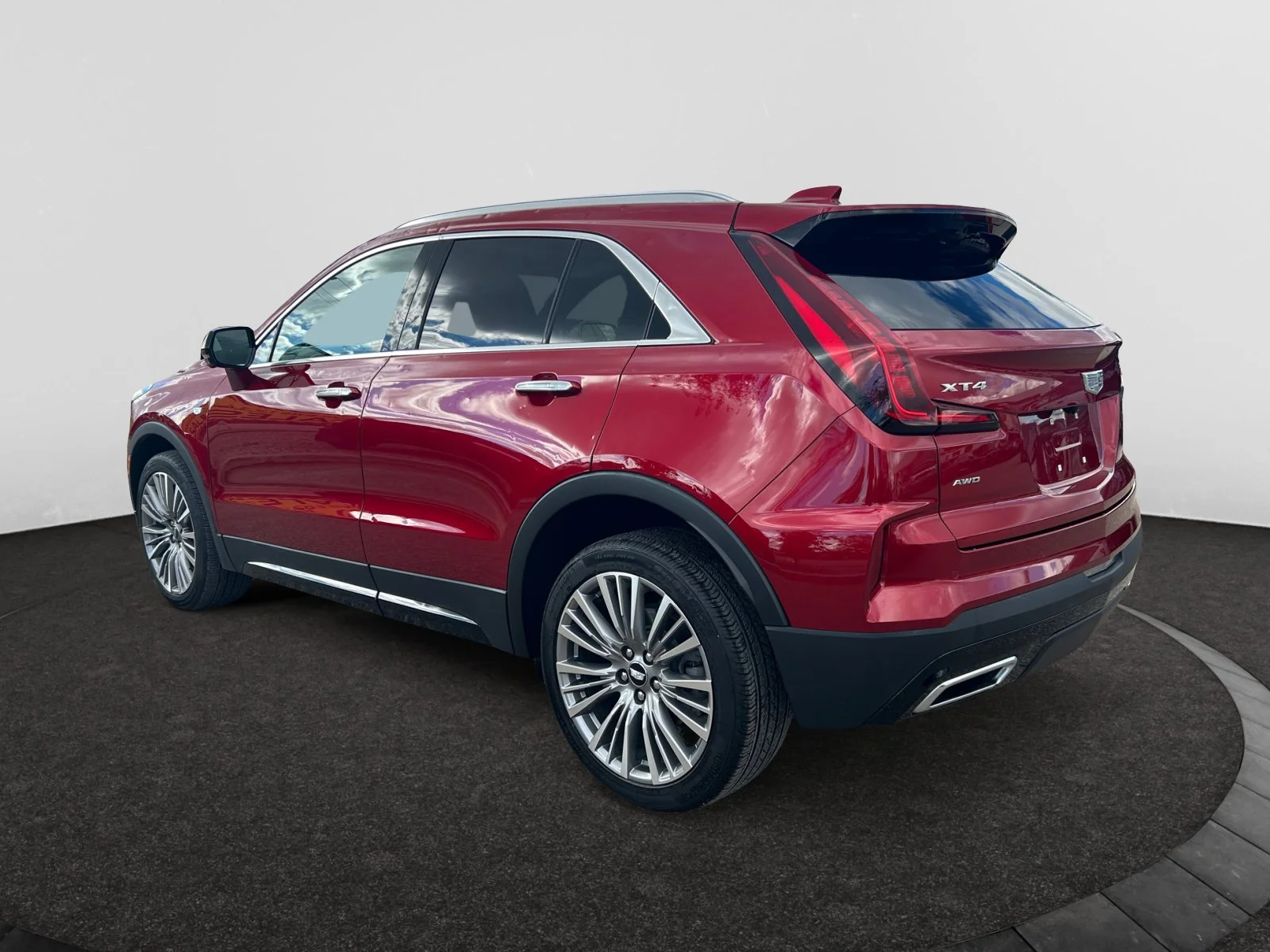 Used 2024 RED Cadillac PREMIUM LUXURY AWD LOCAL TRADE LOW KMS image 3