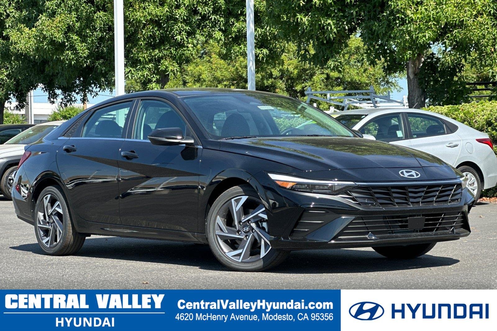 New 2026 Abyss Black Hyundai Limited image 18