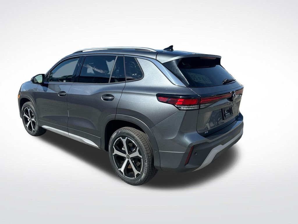 New 2026 Gray Volkswagen 2.0T SE image 3