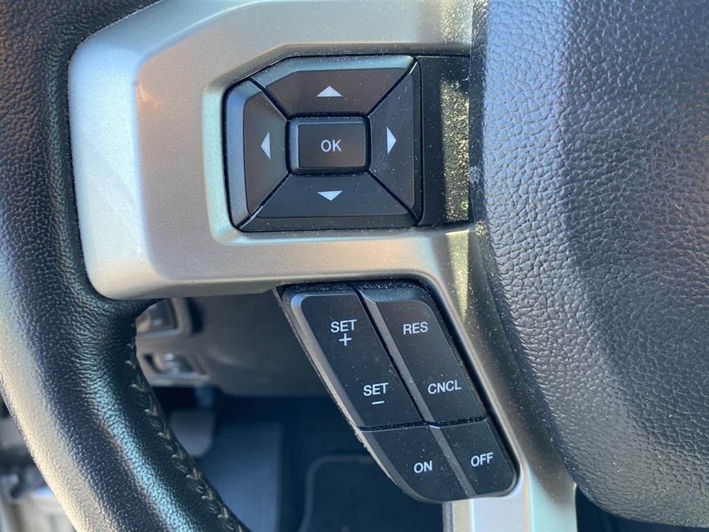 Used 2021 Iconic Silver/Carbonized Gray Ford Lariat image 13