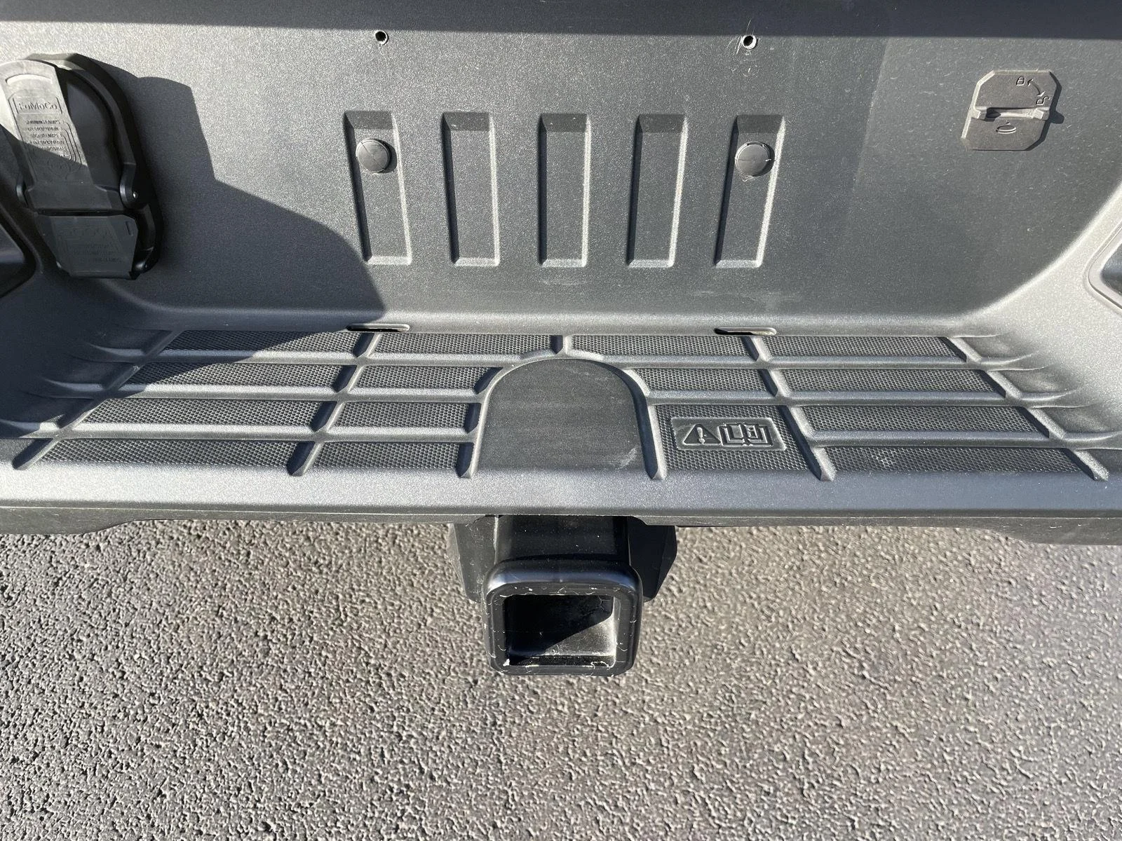 Used 2025 Shadow Black Ford XLT image 6