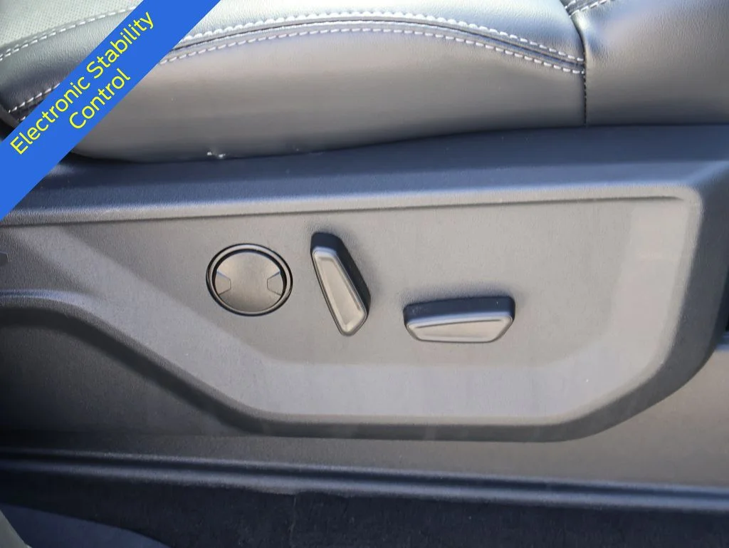 Certified Used 2025 Black Metallic Ford Platinum image 11