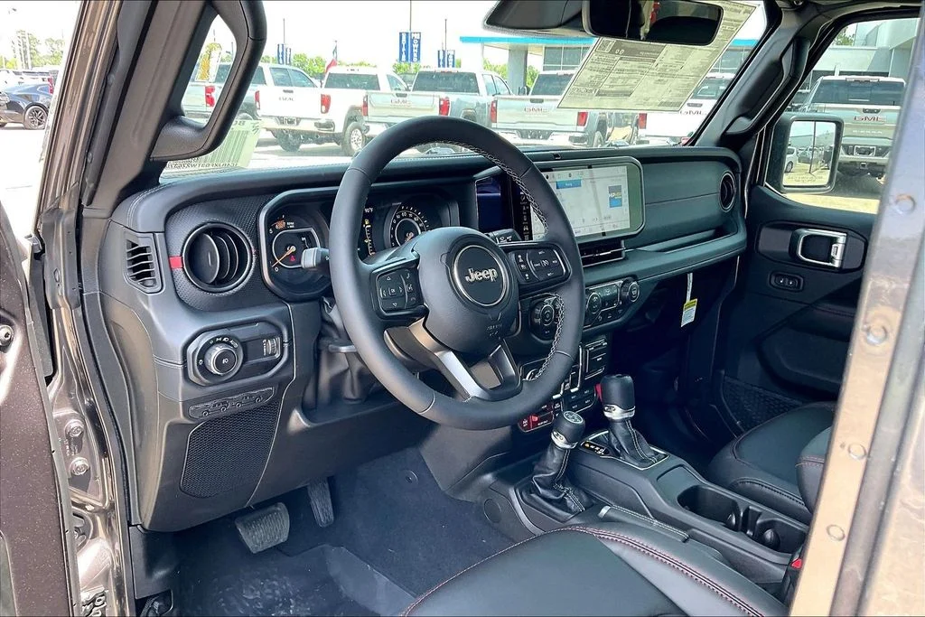 New 2026 Jeep Wrangler Rubicon X 4D Sport Utility