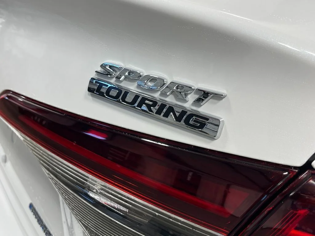 New 2026 Platinum White Pearl Honda Sport Touring image 6