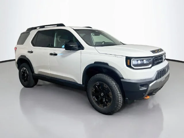 New 2027 Platinum White Pearl Honda  image 24