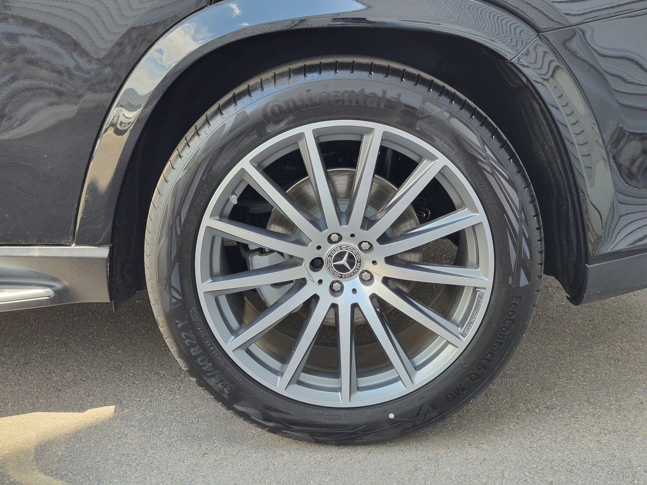 New 2026 Obsidian Black Metallic Mercedes-Benz GLS 580 image 52