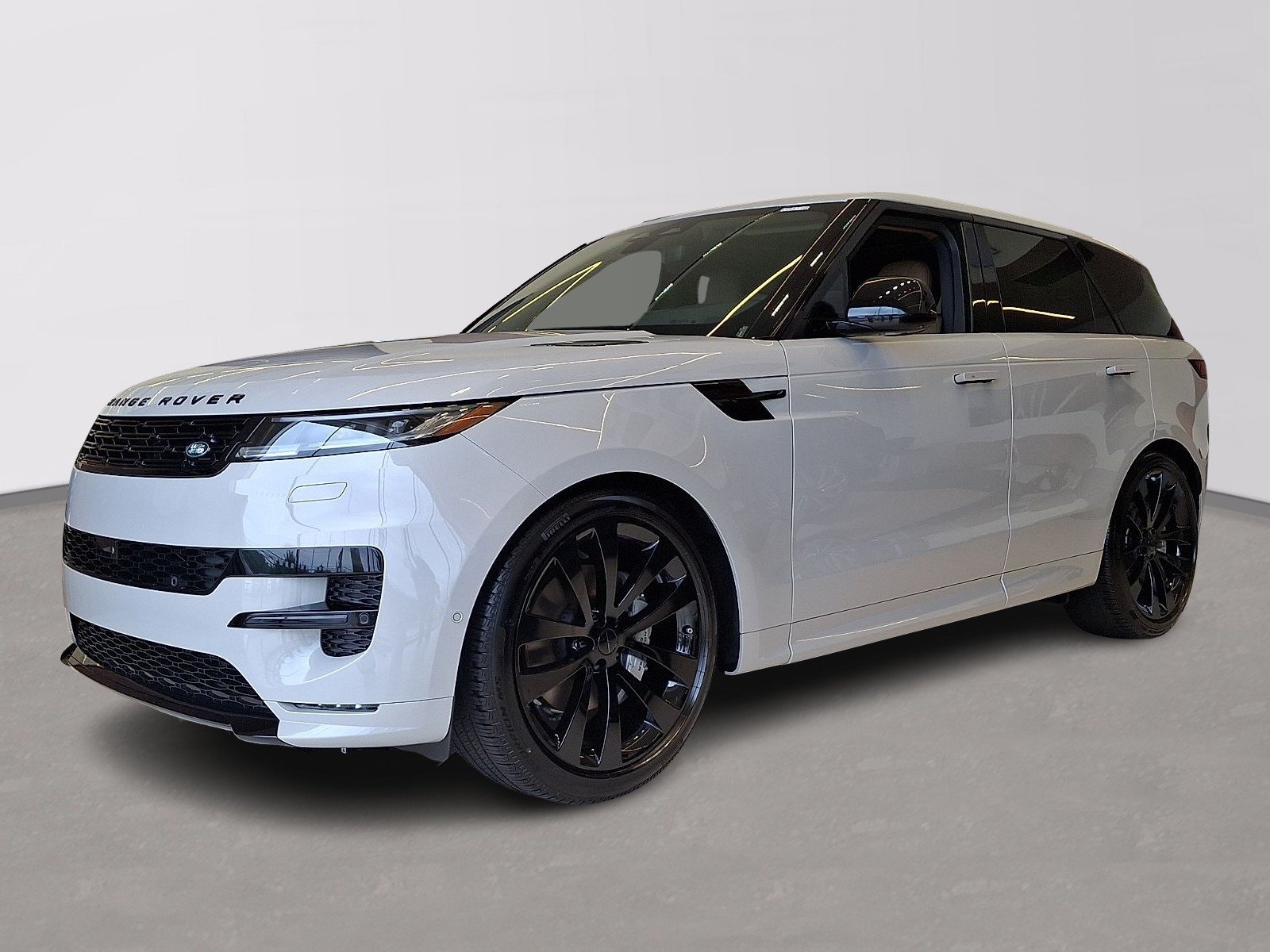 New 2026 Borasco Grey Land Rover  image 1
