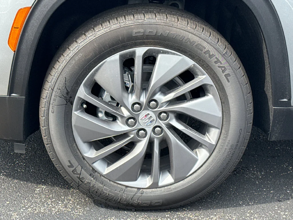 2027 Buick Enclave Preferred - Photo 11